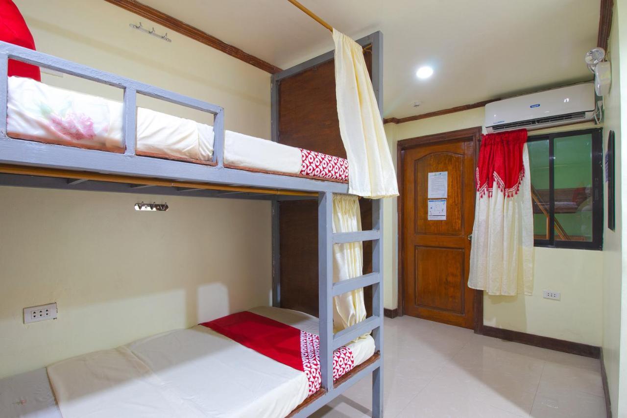 Oyo 788 Lisa'S Guesthouse Moalboal Dış mekan fotoğraf