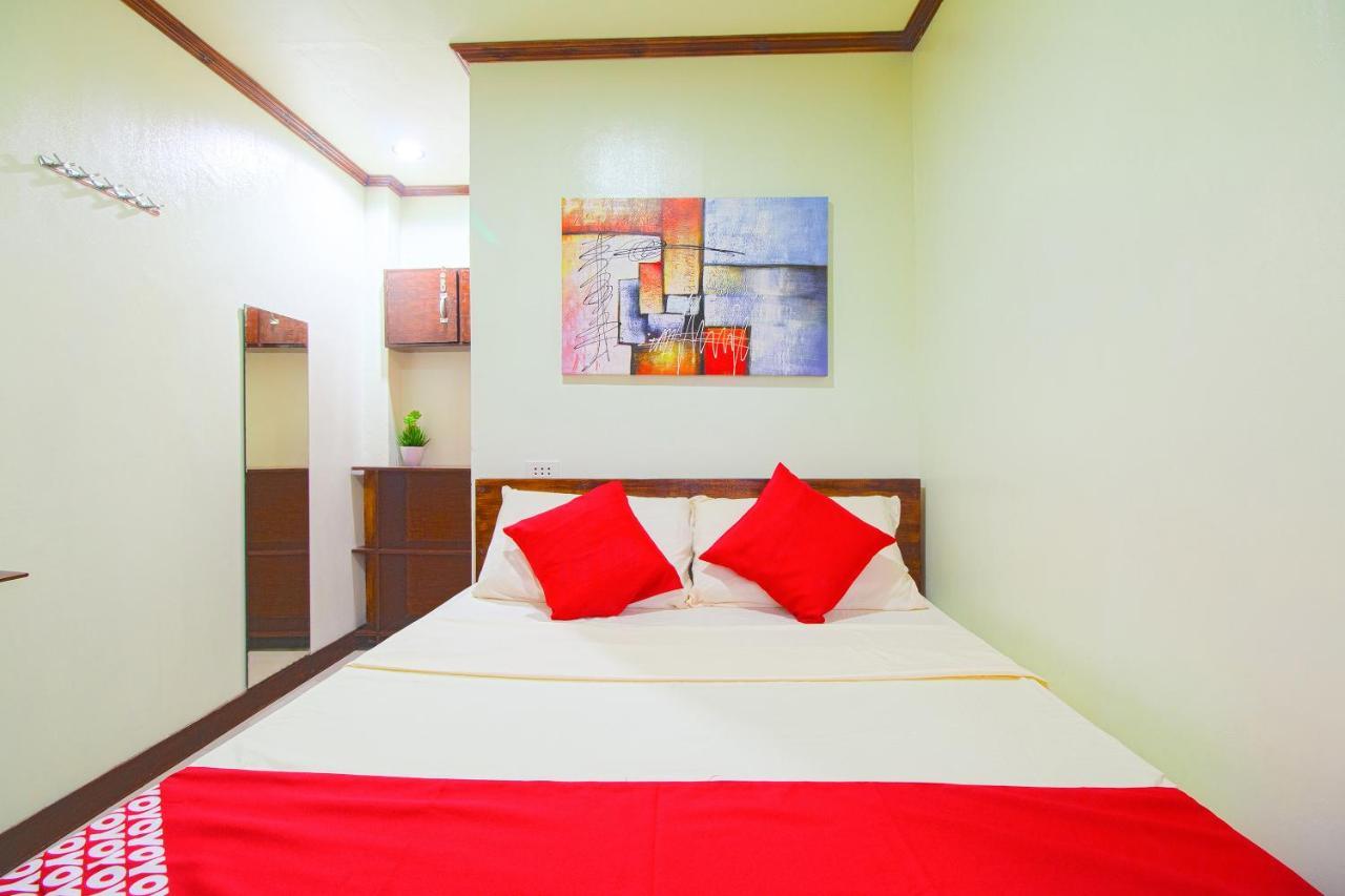 Oyo 788 Lisa'S Guesthouse Moalboal Dış mekan fotoğraf