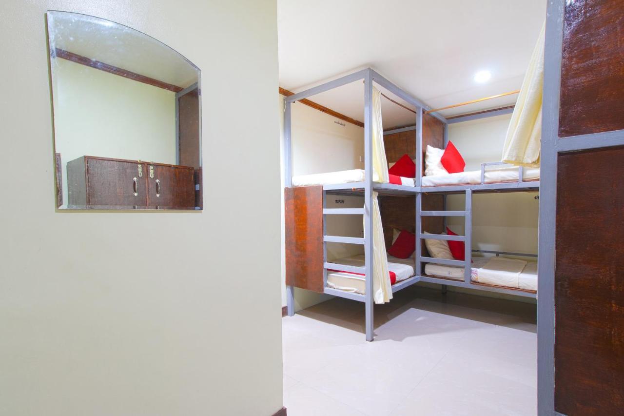 Oyo 788 Lisa'S Guesthouse Moalboal Dış mekan fotoğraf